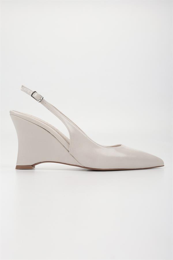 Kadın Gigi Ekru Cilt Dolgu Topuklu Stiletto