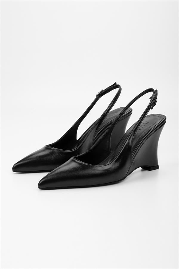Kadın Gigi Siyah Cilt Dolgu Topuklu Stiletto