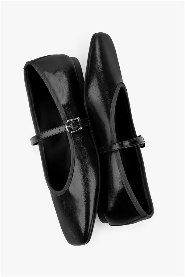 Kadın Libby Siyah Parlak Cilt Babet