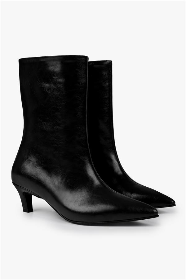 Kadın Maris Siyah Cilt Topuklu Bot