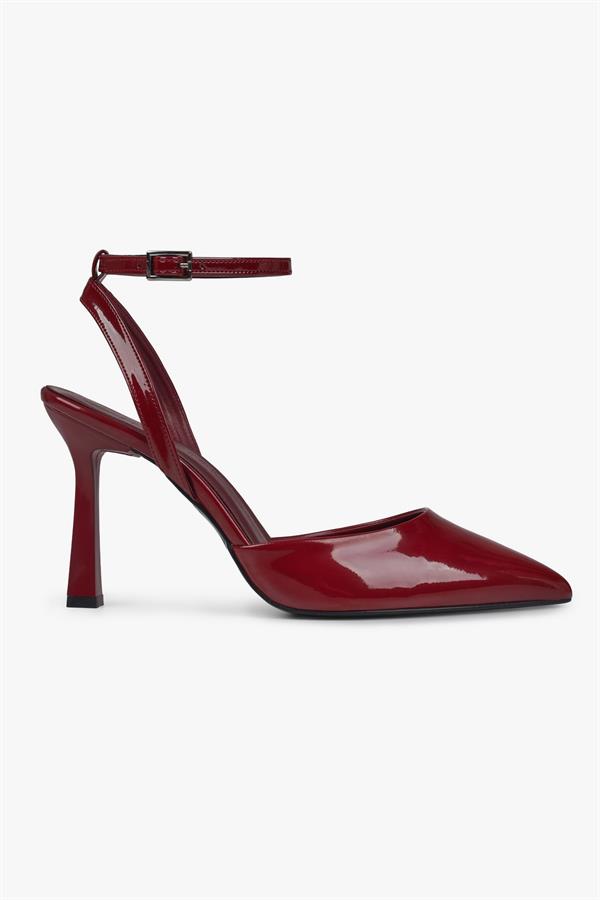 Kadın Martini Bordo Rugan Kemerli Bilek Bağlı Stiletto