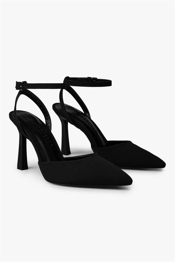 Kadın Martini Siyah Saten Kemerli Bilek Bağlı Stiletto