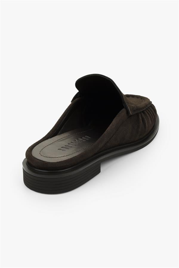 Kadın Mavien Kahve Süet Büzgülü Terlik Loafer