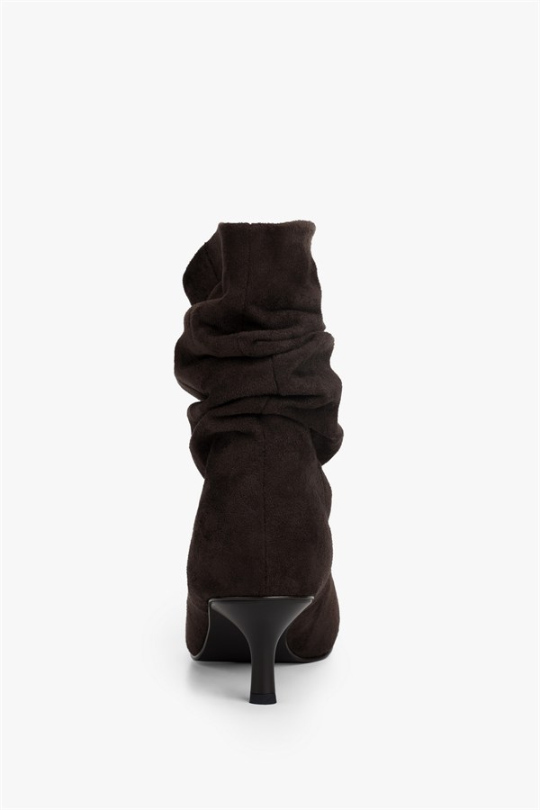 Kadın Ralena Kahve Süet Büzgülü Mini Topuklu Bot