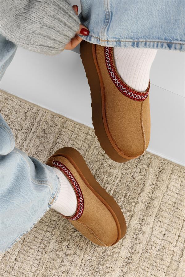 Kadın Uggps Taba İçi Tüylü Kısa Süet Düz Terlik