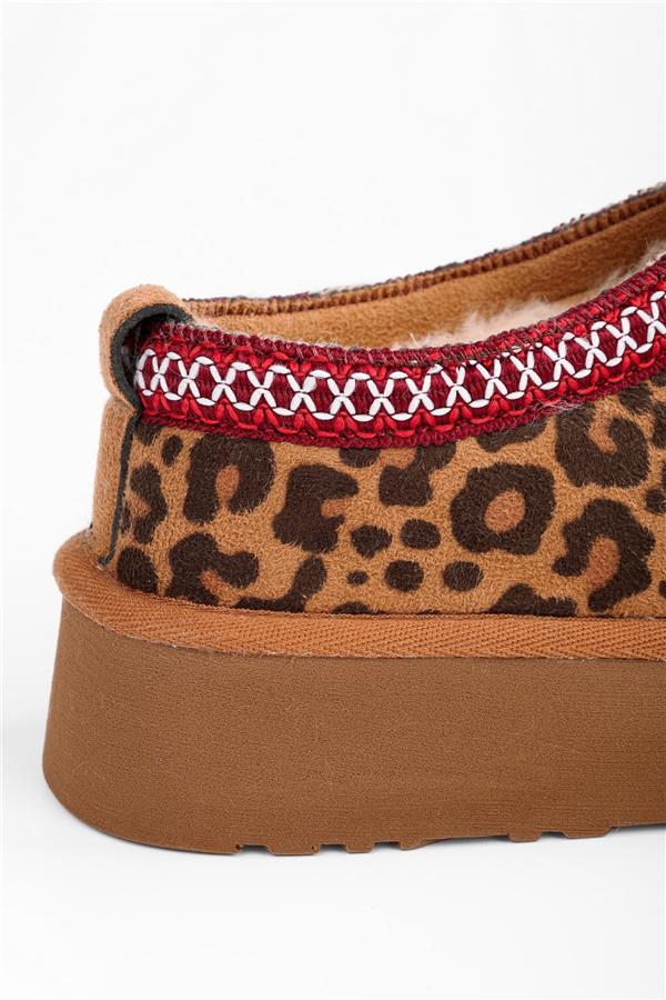Kadın Uggps Taba Leopar Desenli İçi Tüylü Kısa Süet Düz Terlik