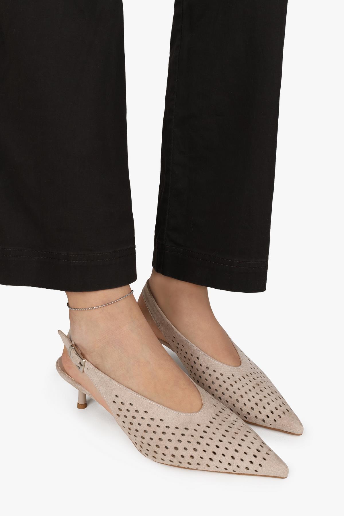 Kadın Rilou Ten Süet Delikli Dekolteli Stiletto