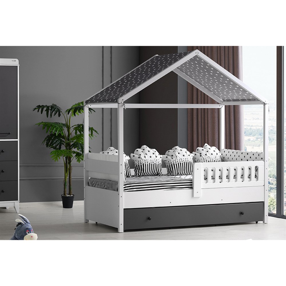 Aymini Olivia - Montessori