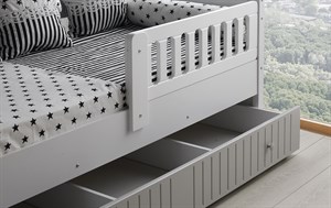 Aymini Nirvana - Montessori