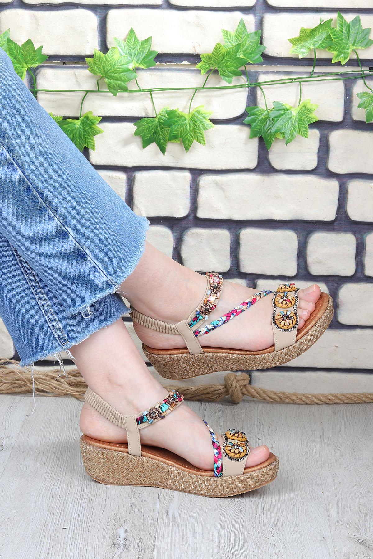 Vojo Daisy Rahat Taban Taş Boncuk Detaylı Kadın Sandalet
