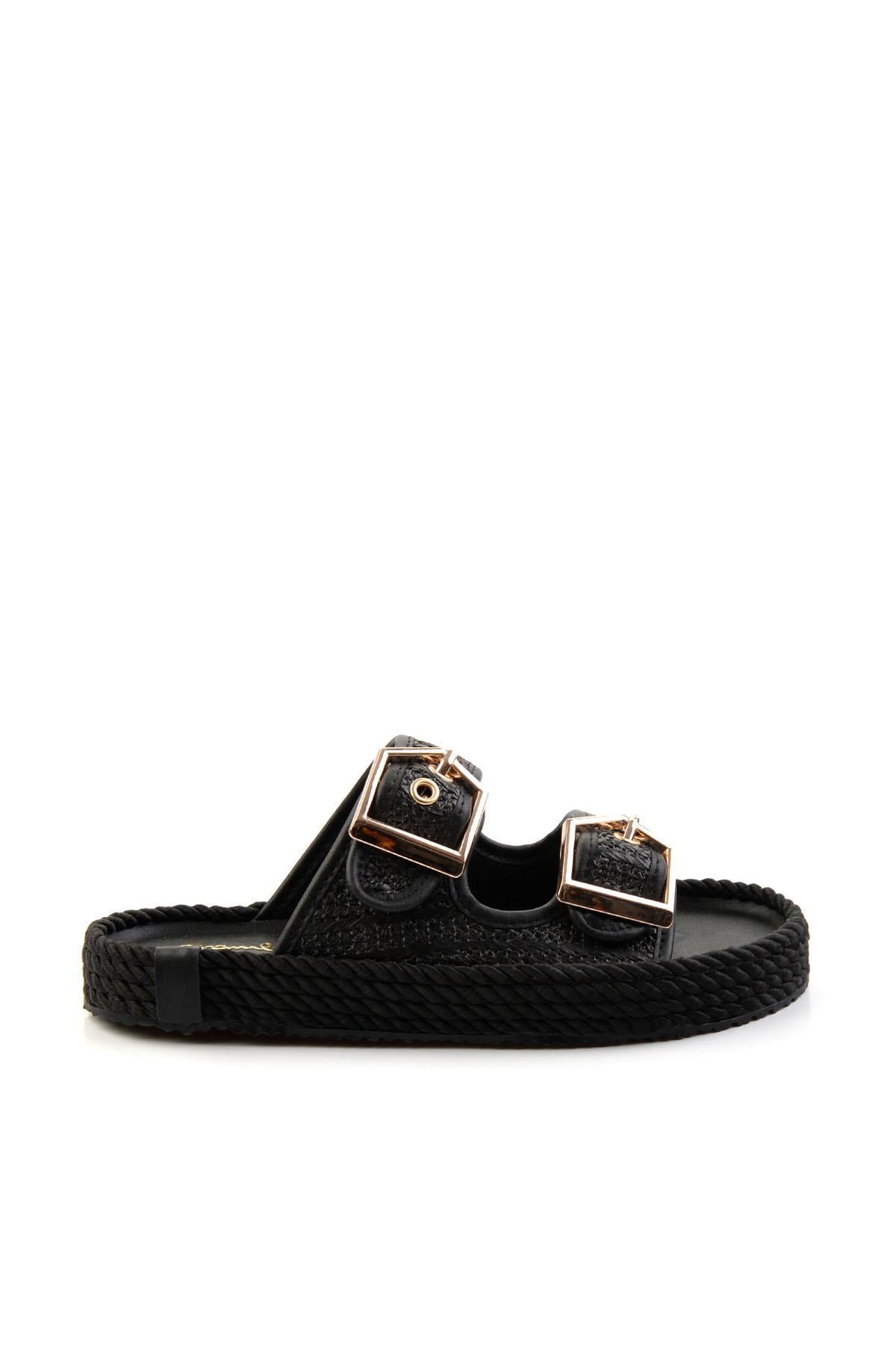 Siyah Hakiki Deri Kadın Terlik K04553030028