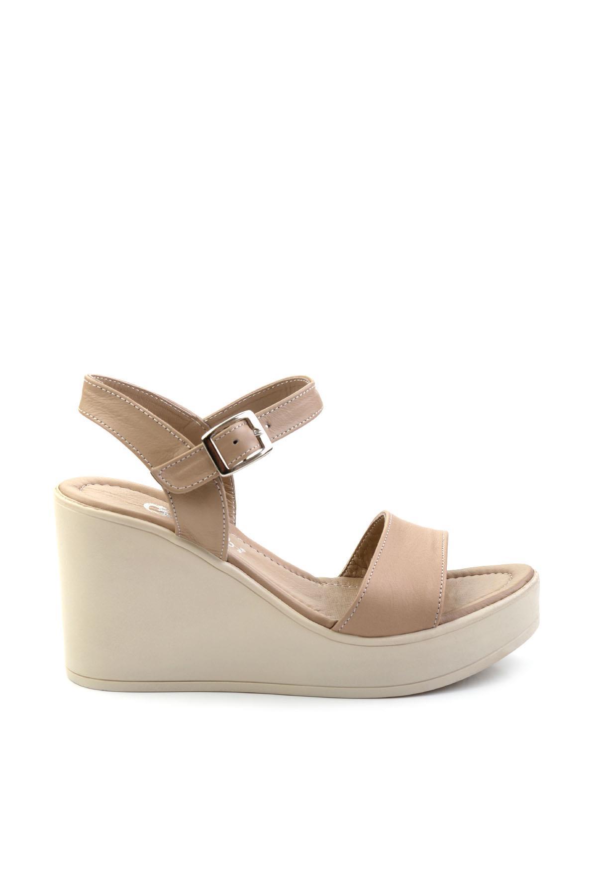 Bej Leather Kadın Sandalet K05040030403