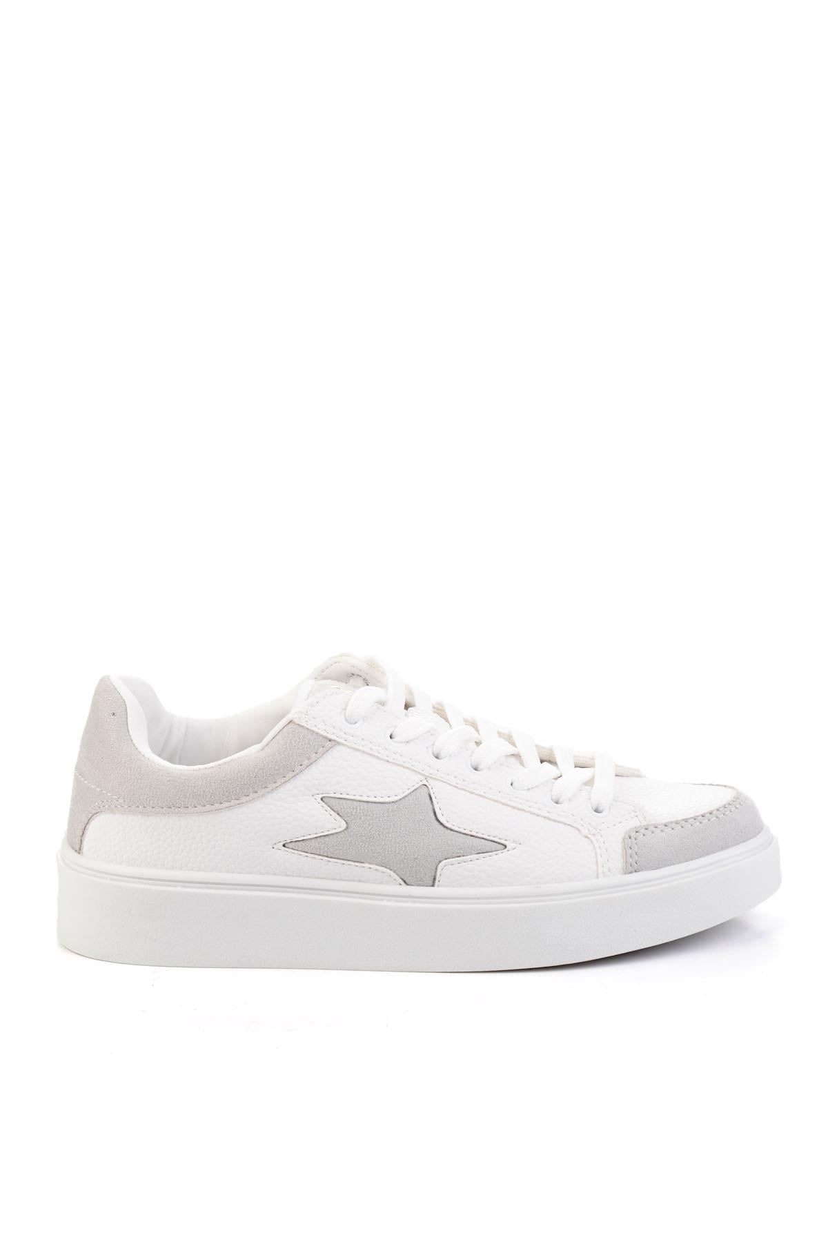 Beyaz  Kadın Sneaker K01027060009
