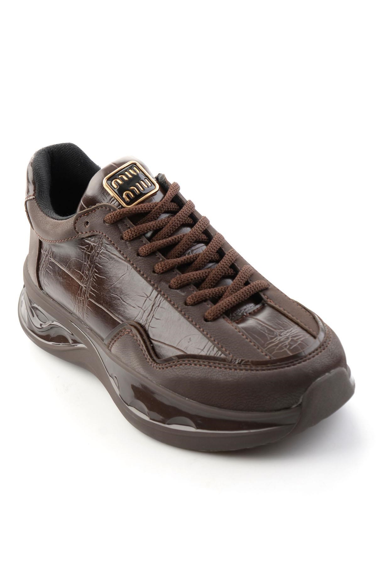 Kahve  Kadın Sneaker K01228092109