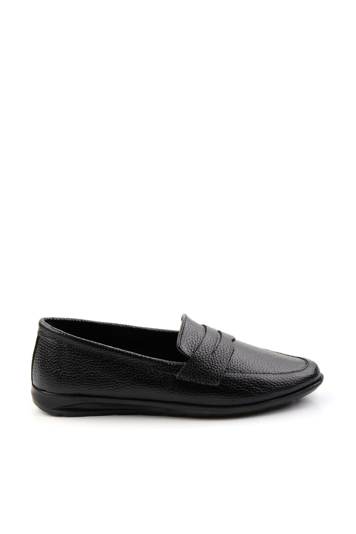 Siyah Hakiki Deri Kadın Loafer Ayakkabı K01718110303