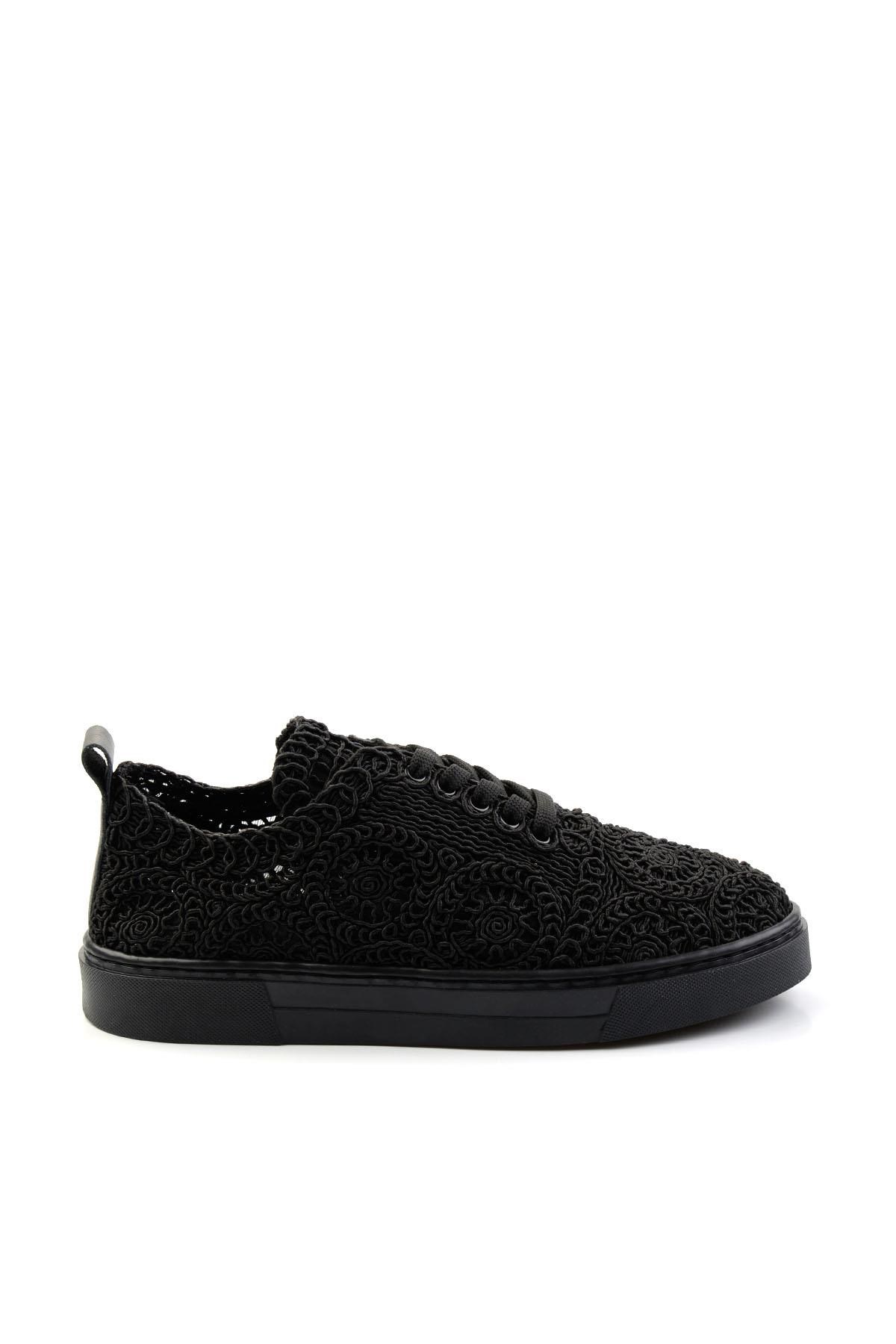 Siyah Hakiki Deri Kadın Sneaker K01331999916