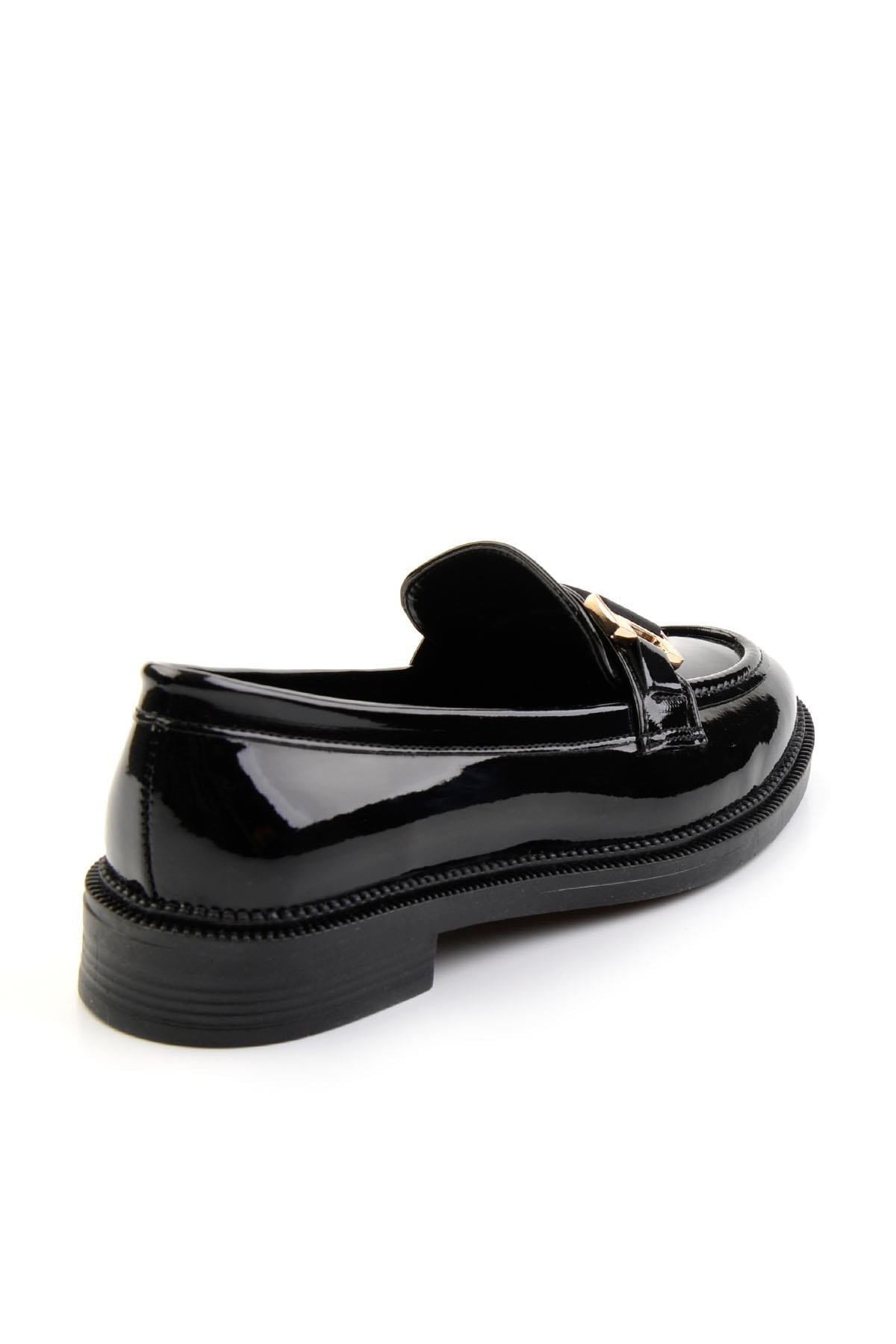Siyah  Kadın Loafer Ayakkabı K01216100008