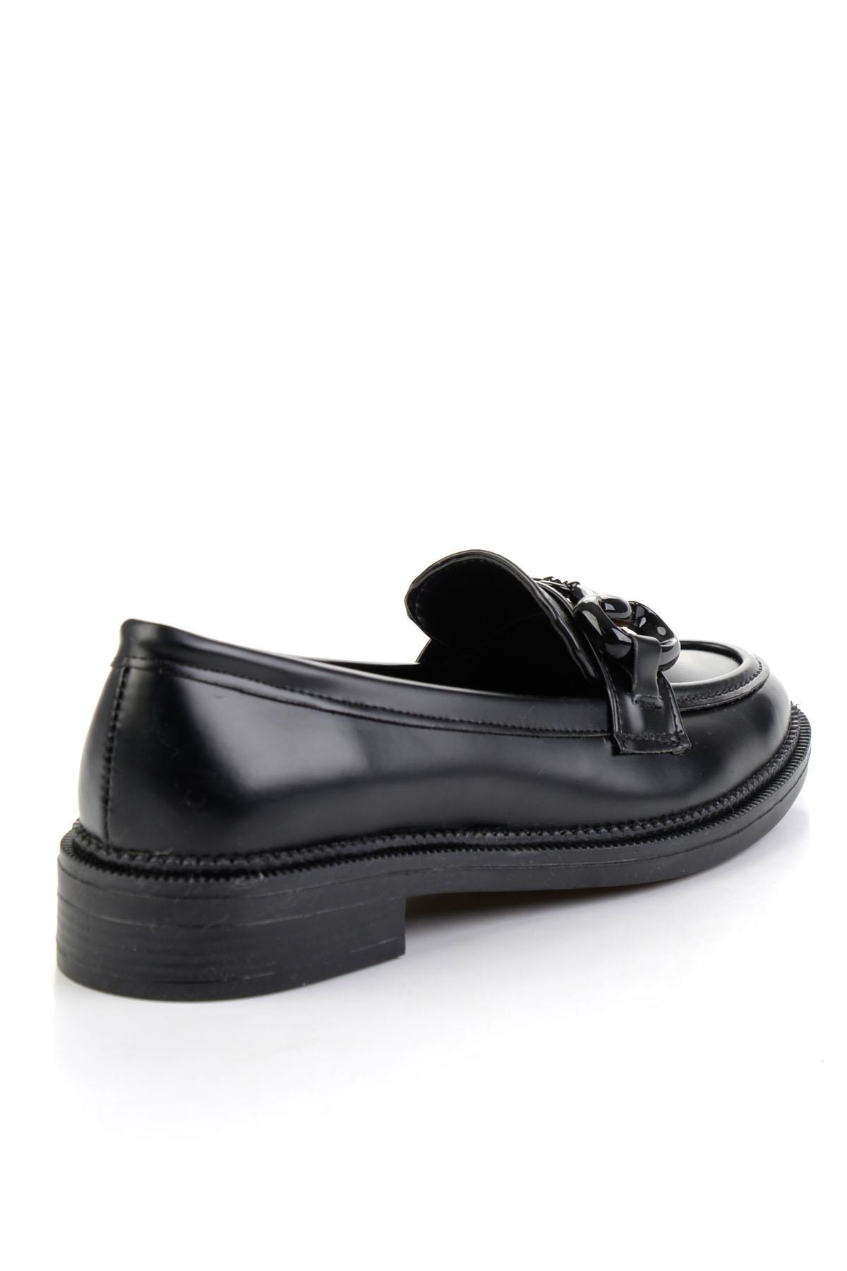 Siyah  Kadın Loafer Ayakkabı K01216401309