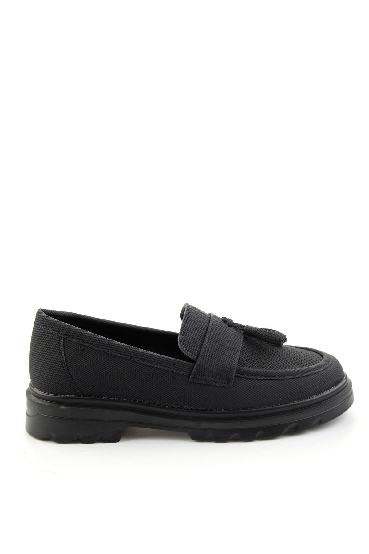 Siyah  Kadın Loafer Ayakkabı K01536105137