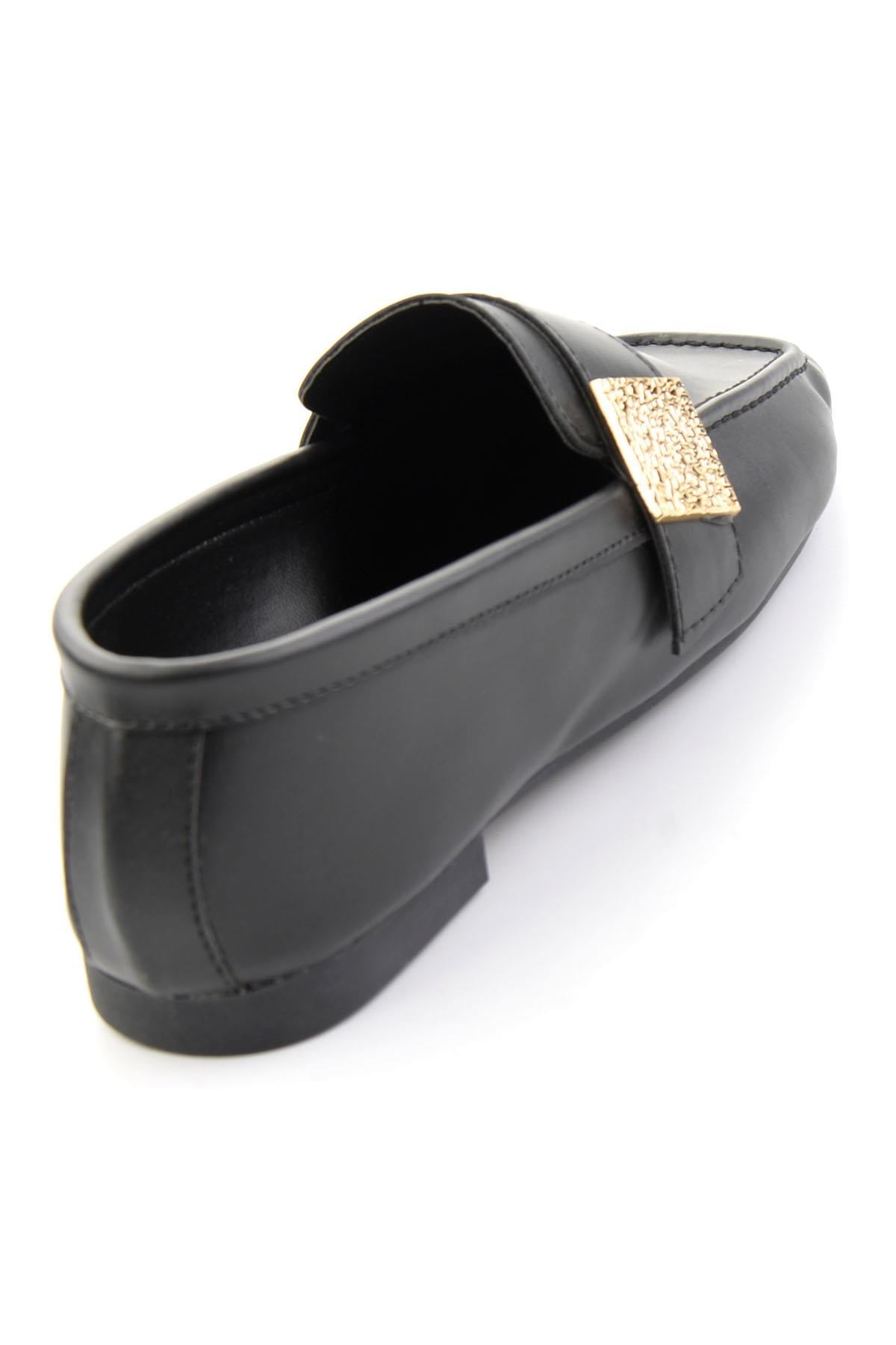 Siyah  Kadın Loafer Ayakkabı K01879251409
