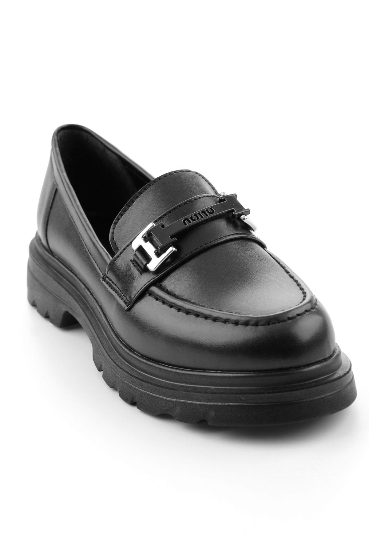 Siyah  Kadın Loafer Ayakkabı K01997011209