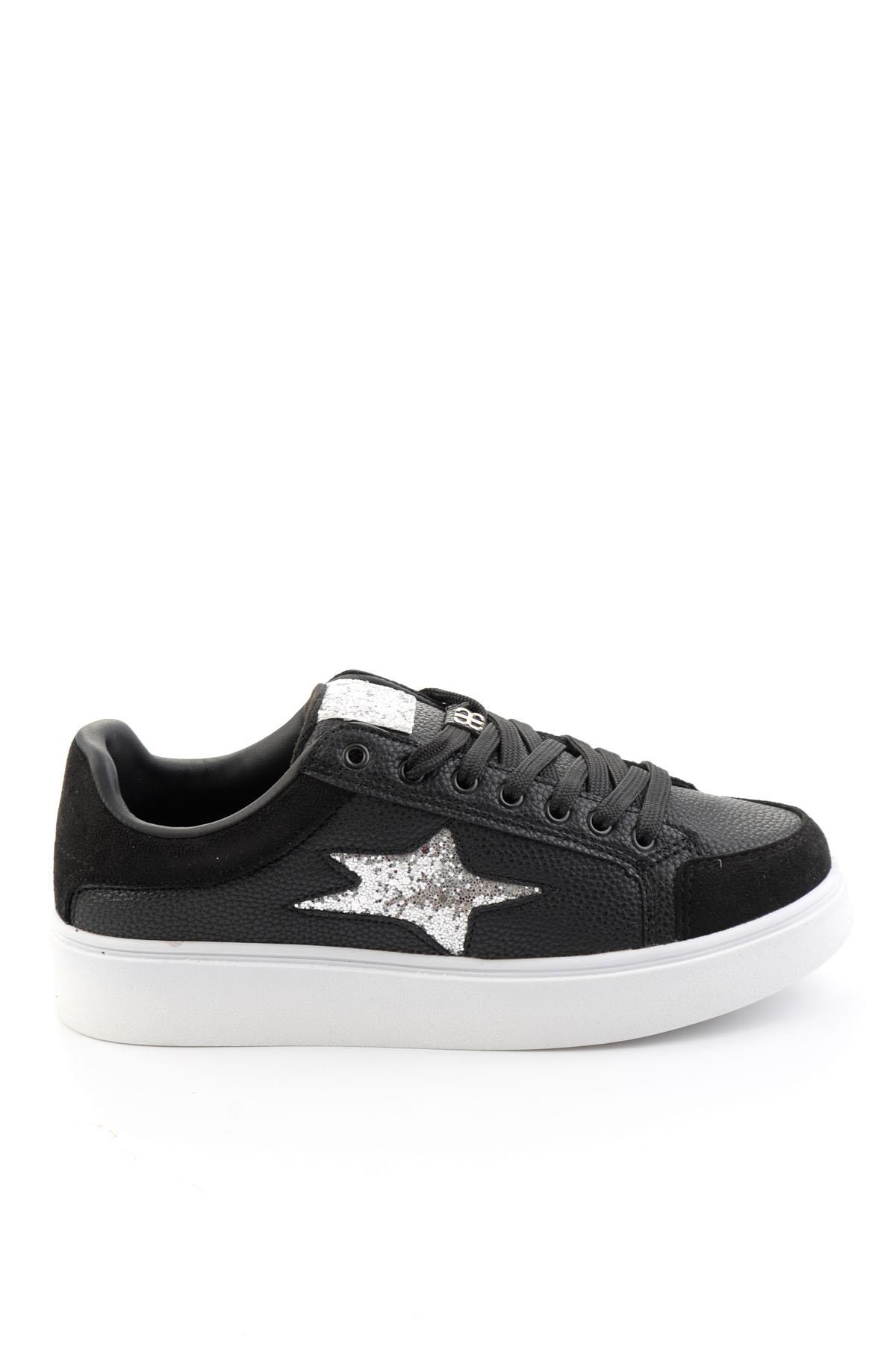 Siyah  Kadın Sneaker K01027035009