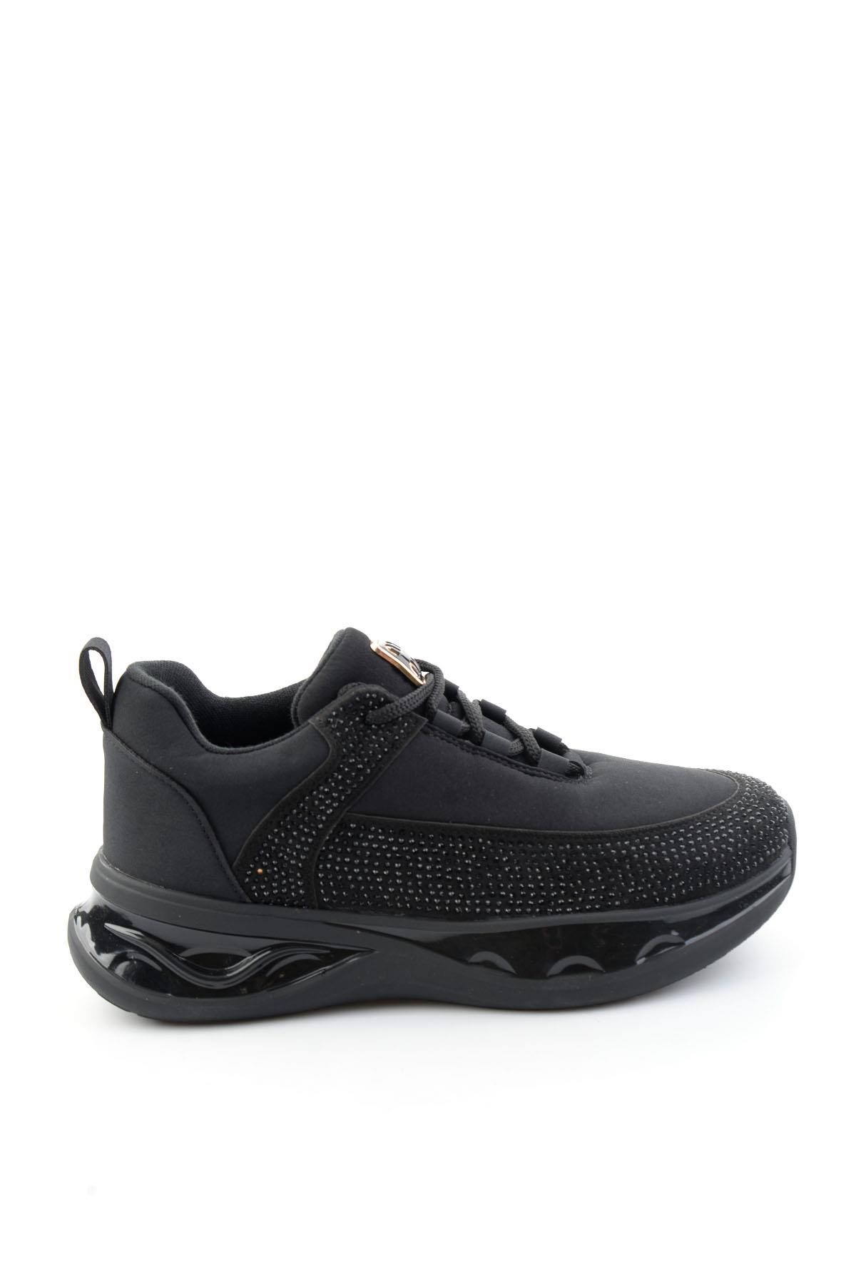 Siyah Mat Saten  Kadın Sneaker K01228091920