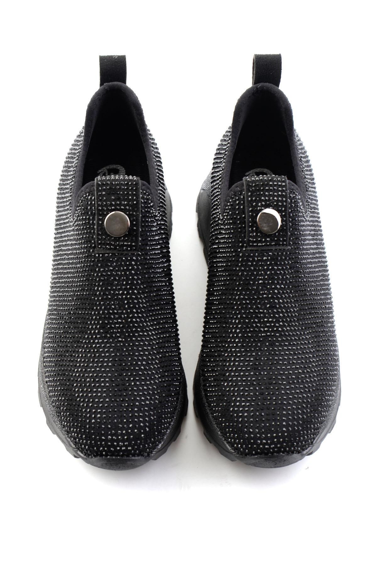 Siyah Taşlı  Kadın Sneaker K01834220087