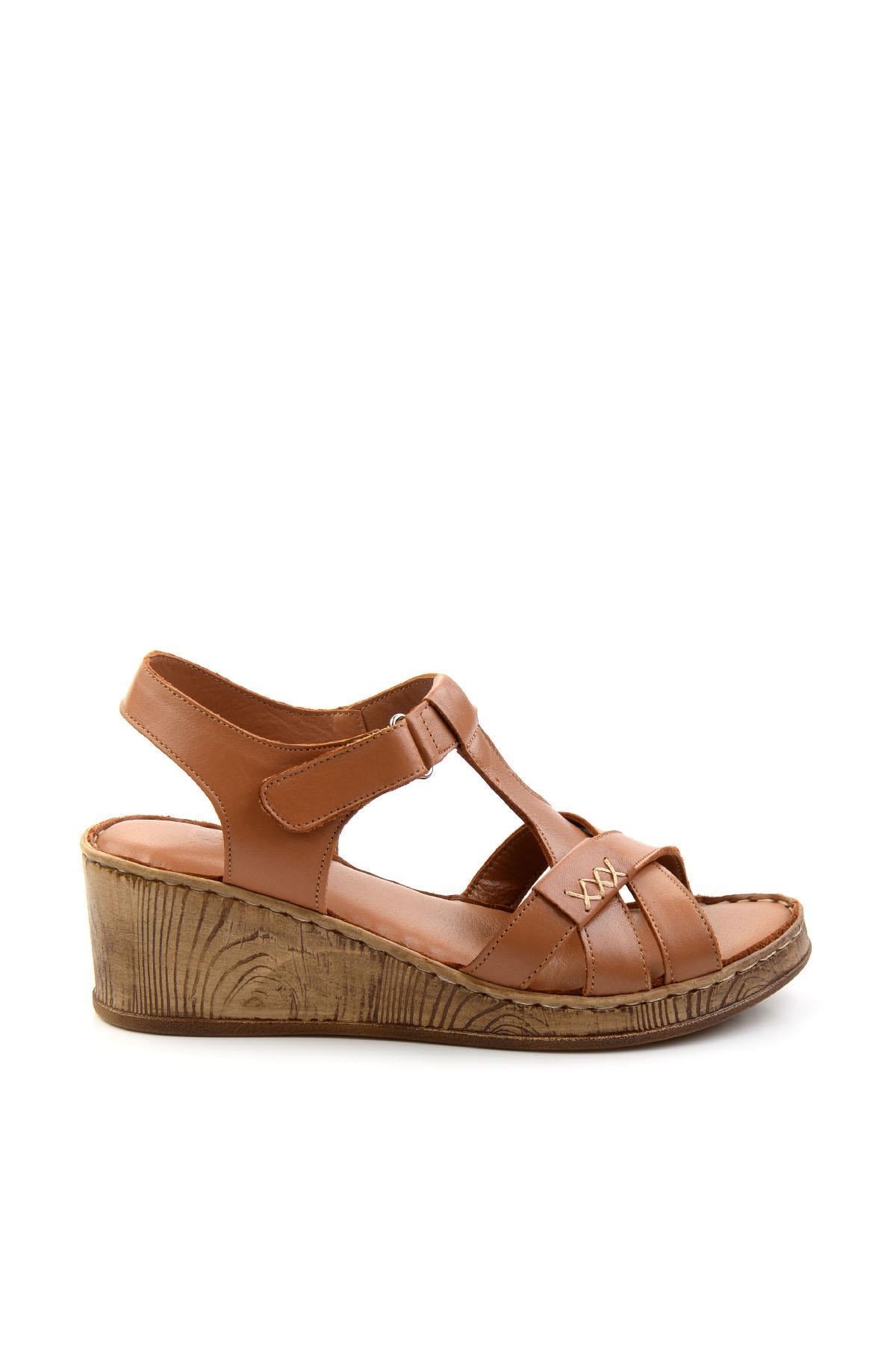 Taba Leather Kadın Sandalet K05552006003