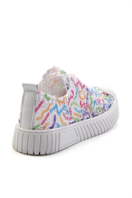 Beyaz Çok Renkli Hakiki Deri Kadın Sneaker K01331175016