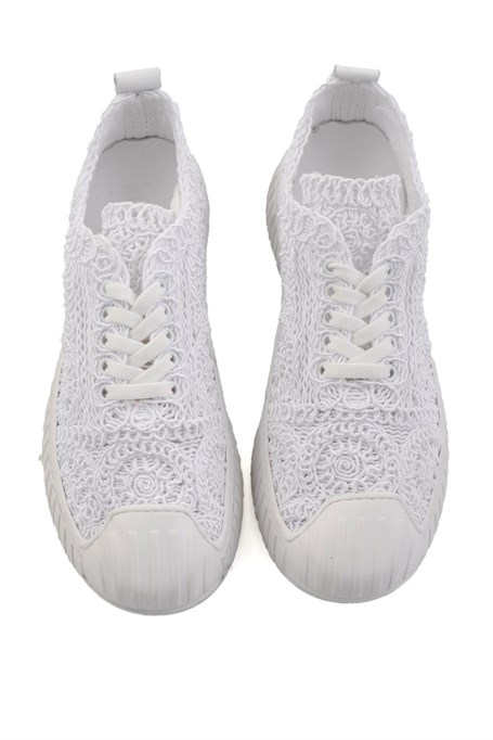 Beyaz Hakiki Deri Kadın Sneaker K01331175016