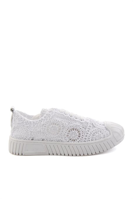 Beyaz Hakiki Deri Kadın Sneaker K01331175016