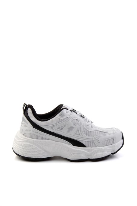 Beyaz Siyah  Kadın Sneaker K01027032922