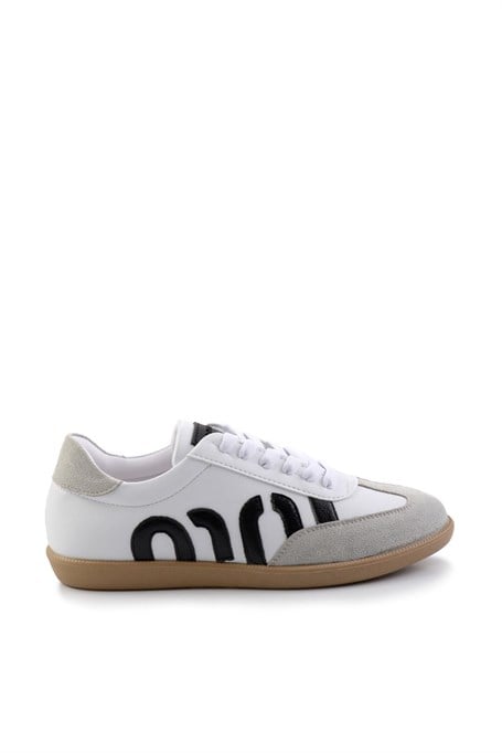 Beyaz Siyah  Kadın Sneaker K01179800009