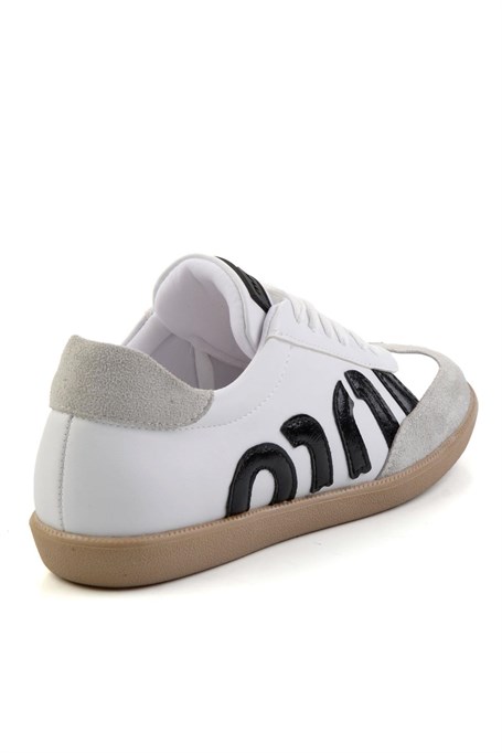 Beyaz Siyah  Kadın Sneaker K01179888809