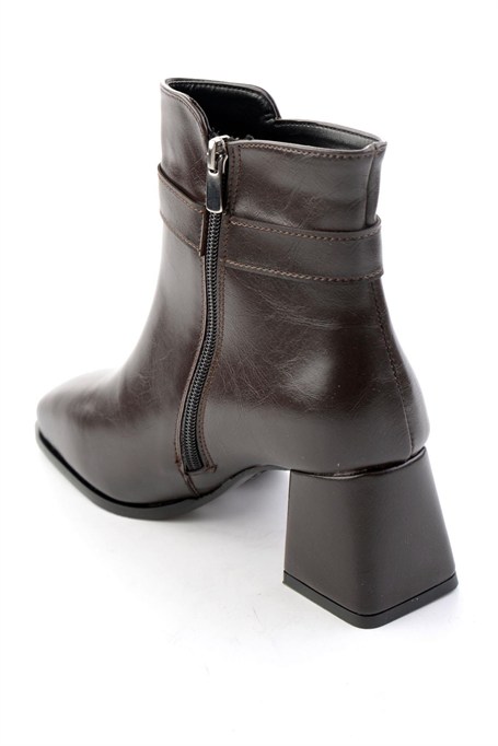 Kahve  Kadın Bot & Bootie K02823051809