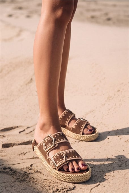 Kahve  Kadın Terlik K04688475072