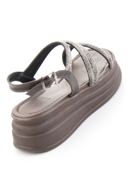 Kahve Platin  Kadın Sandalet K05404066087