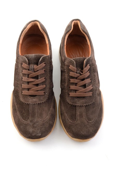 Kahve Süet Hakiki Deri Kadın Sneaker K01756111102