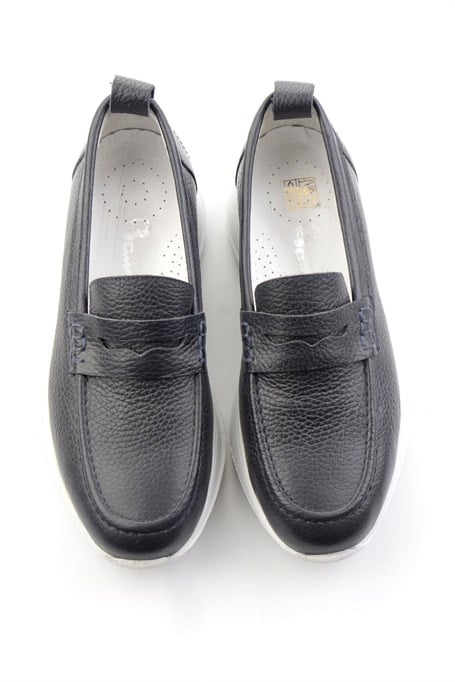 Lacivert Hakiki Deri Kadın Loafer Ayakkabı K01087246703