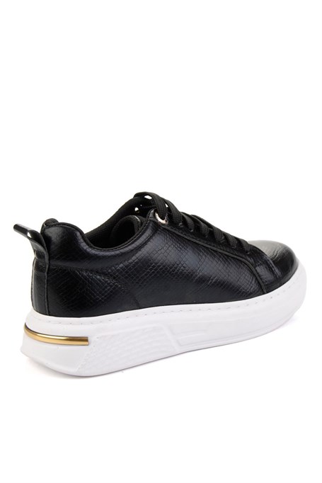 Siyah Beyaz  Kadın Sneaker K01377024107