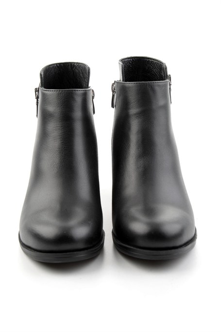 Siyah Hakiki Deri Kadın Bot & Bootie K02208210103