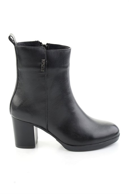 Siyah Hakiki Deri Kadın Bot & Bootie K02788012103