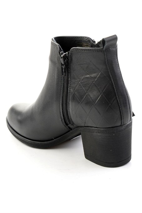Siyah Hakiki Deri Kadın Bot & Bootie K02750043103