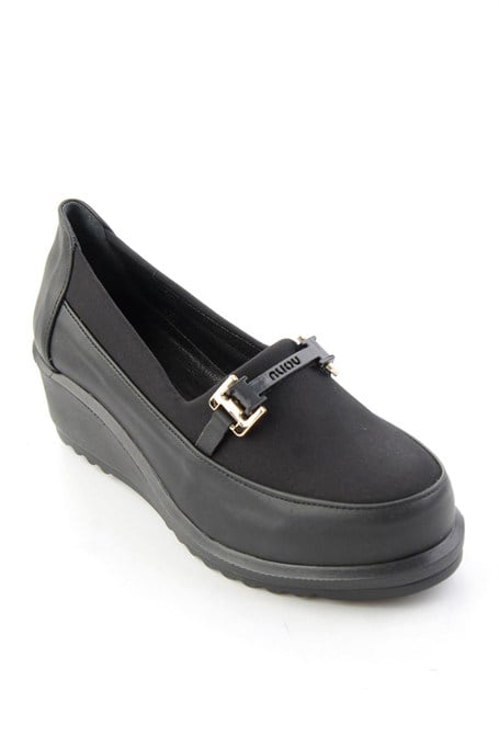 Siyah Hakiki Deri Kadın Loafer Ayakkabı K01586061103