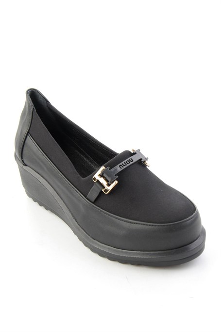 Siyah Hakiki Deri Kadın Loafer Ayakkabı K01586061103