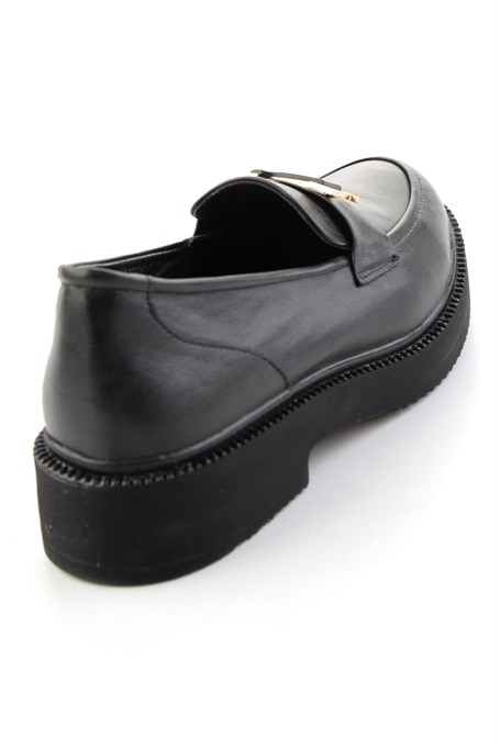 Siyah Hakiki Deri Kadın Loafer Ayakkabı K01821160103