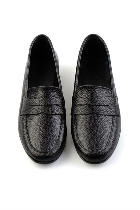Siyah Hakiki Deri Kadın Loafer Ayakkabı K01718110303