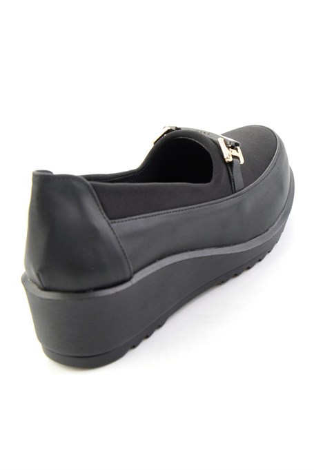 Siyah Hakiki Deri Kadın Loafer Ayakkabı K01586061103