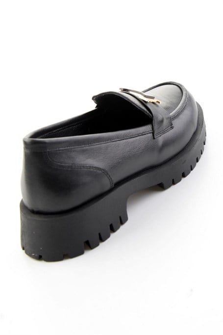 Siyah Hakiki Deri Kadın Loafer Ayakkabı K01821097103